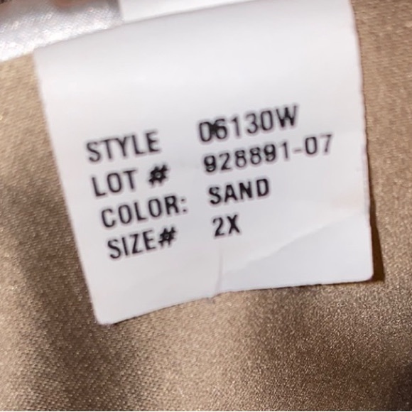 DKNY Beige Trench Coat - Picture 10 of 10